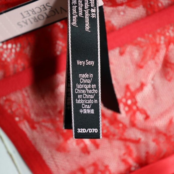 Victoria's Secret Bustier Size 32D Red Very Sexy Lace Underwire NEW - Picture 9 of 11